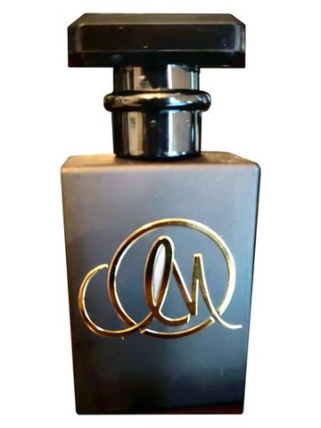 Lé Max Fragrances Elegant fragrance bottle