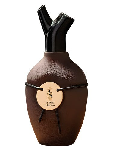 Scents of Wood Vetiver in Bloom fragrance bottle