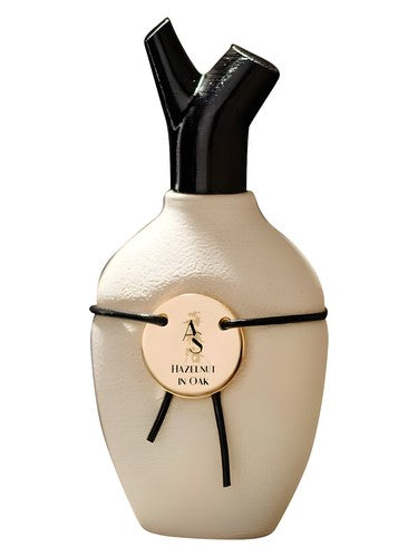 Scents of Wood Hazelnut in Oak fragrance bottle