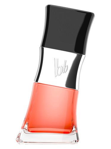 Bruno Banani Magnetic Woman fragrance bottle