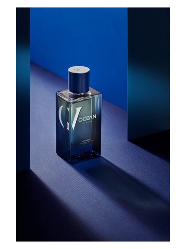 Givago Ocean fragrance bottle