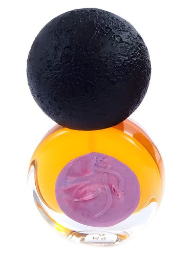 Fang Aromatherapy Tatami Bomb fragrance bottle