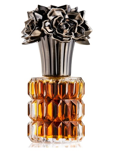 Fort Manle Under Which Rivers Flow fragrance bottle