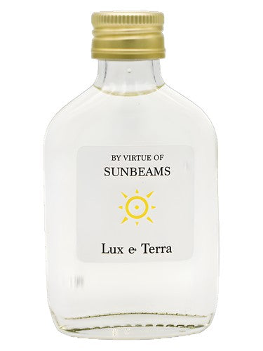 Lux e Terra By Virtue of Sunbeams
