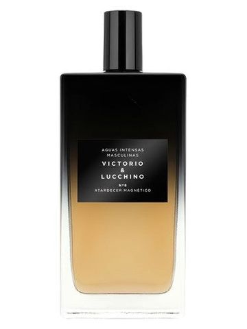 Victorio Lucchino Nº 8 Atardecer Magnético fragrance bottle