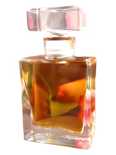 Roxana Illuminated Perfume Rosa fragrance bottle