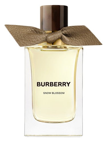 Burberry Snow Blossom fragrance bottle