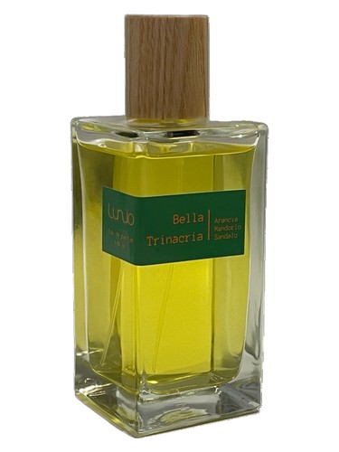 Lunio Bella Trinacria fragrance bottle
