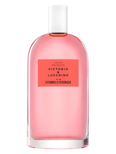 Victorio Lucchino Nº 19 Vitamina A.Pasionada fragrance bottle