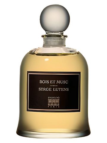Serge Lutens Bois et Musc fragrance bottle
