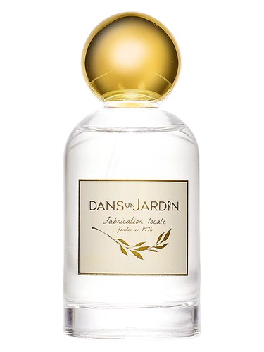 Dans un Jardin Monoi de Tahiti fragrance bottle