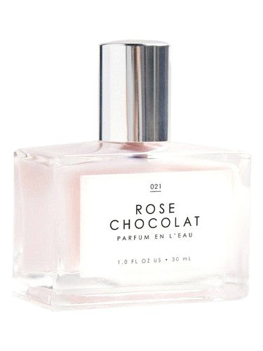 Le Monde Gourmand Rose Chocolat fragrance bottle