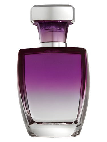 Paris Hilton Tease fragrance bottle