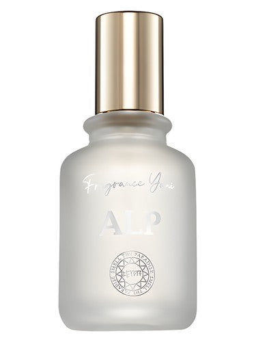 YANI Alp fragrance bottle
