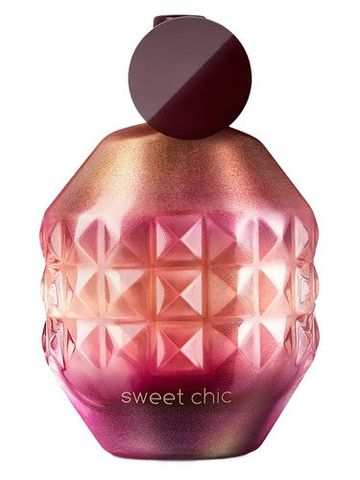 Cyzone Sweet Chic fragrance bottle