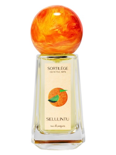 Sortilege Olfactive Arts Sielulintu fragrance bottle