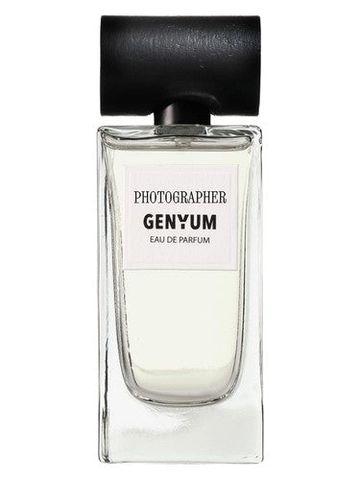 Genyum Photographer fragrance bottle