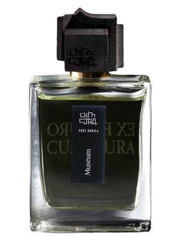 Cum Cura Museum fragrance bottle
