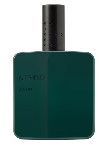 NEYDO Mossland 12.09 fragrance bottle
