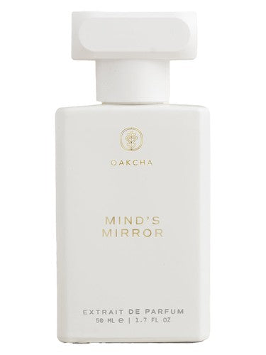 Oakcha Mind's Mirror fragrance bottle