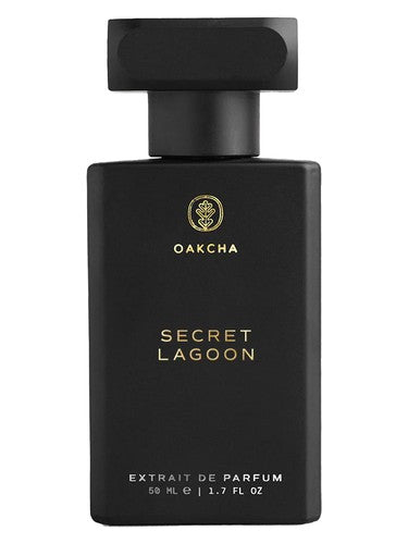 Oakcha Secret Lagoon fragrance bottle