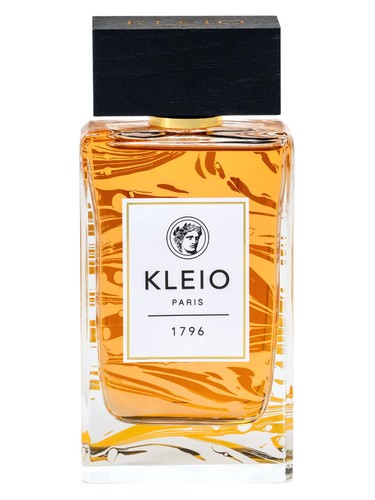 Kleio 1796 fragrance bottle