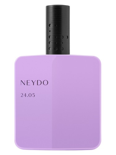 NEYDO Fiery Fig 24.05 fragrance bottle
