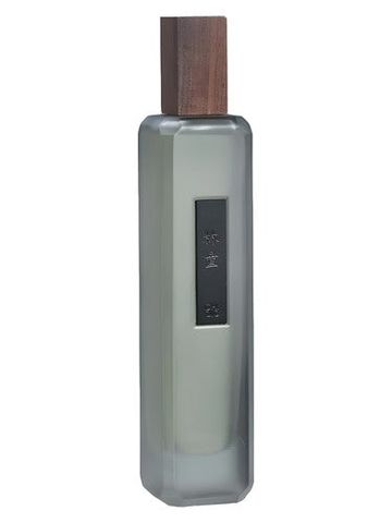 Chiqio Forest Child fragrance bottle