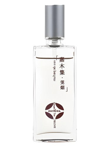 Aromag 岩兰 Veiled Woods 烟笼 fragrance bottle