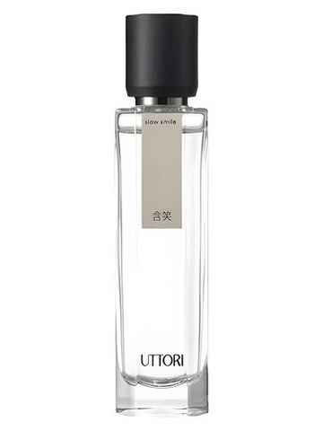Uttori 五朵里 Slow Smile 含笑 fragrance bottle
