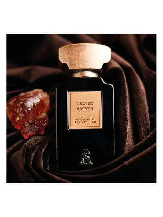 Aromatic Scents Lab Velvet Amber fragrance bottle