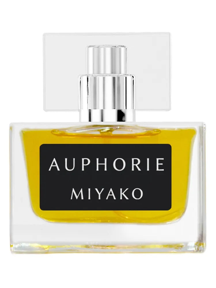 Auphorie Miyako fragrance bottle