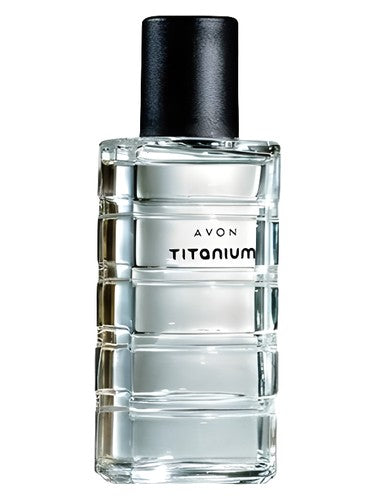 Avon Titanium Dynamic fragrance bottle