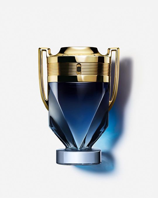 Rabanne Invictus Parfum Parfum bottle
