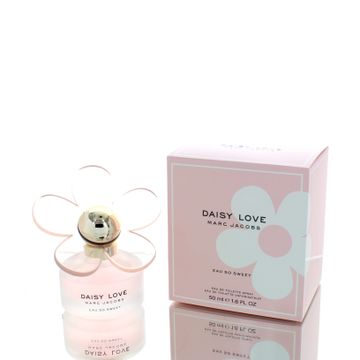 Daisy Love Eau So Sweet EDT fragrance bottle