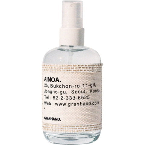 Granhand Ainoa fragrance bottle