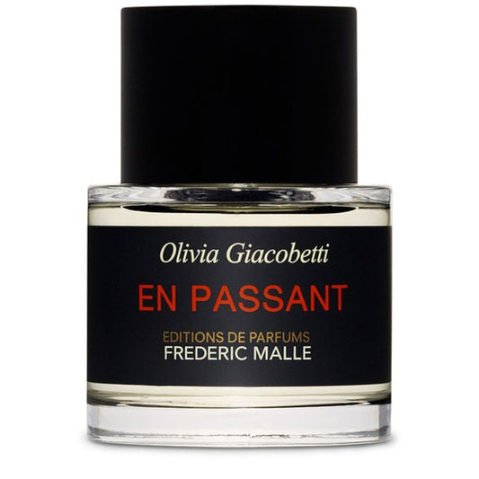 En Passant EDP fragrance bottle