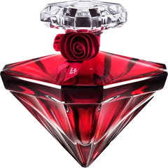 Lancôme La Nuit Trésor Rouge Drama fragrance bottle