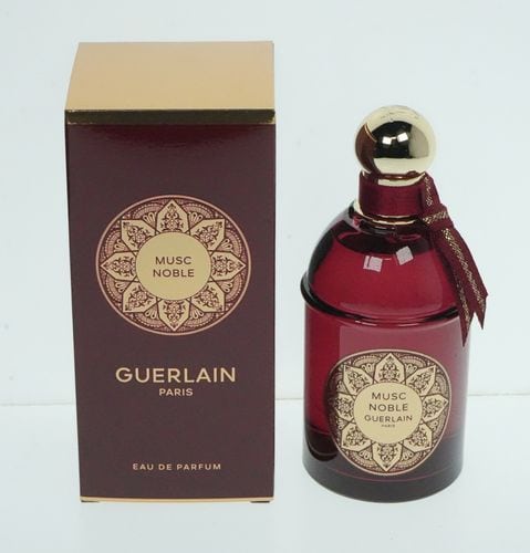 Musc Noble EDP fragrance bottle