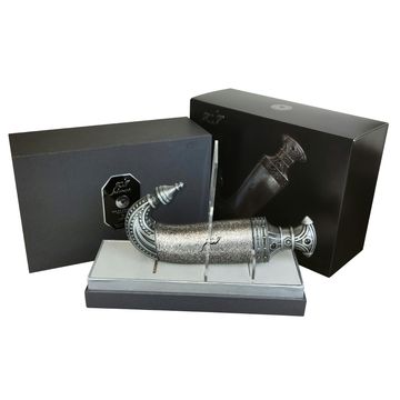 Lattafa Niche Emarati Khanjar EDP fragrance bottle