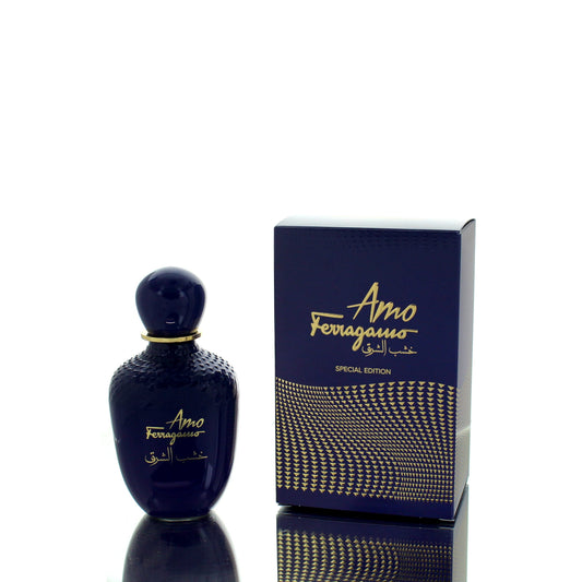 Salvatore Ferragamo Amo Ferragamo Oriental Wood EDP fragrance bottle