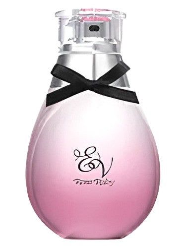 Angel Heart / エンジェルハート Estelle de Valrose - Rose Ruby fragrance bottle