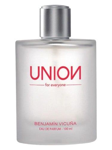 Benjamin Vicuña Union fragrance bottle