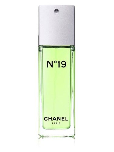 Chanel Chanel N°19 fragrance bottle
