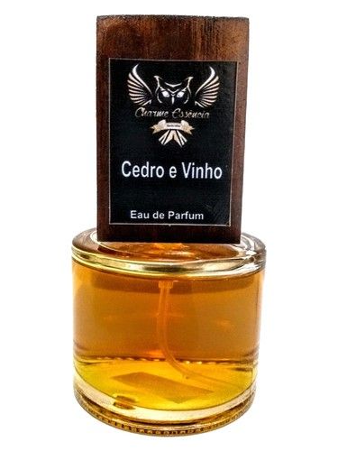 Charme Essencia Cedro e Vinho fragrance bottle