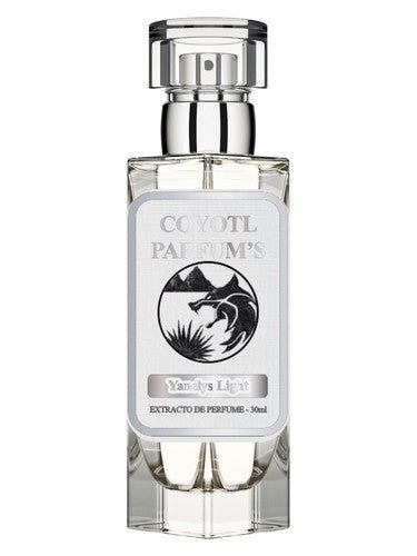 Coyotl Yanelys Light fragrance bottle