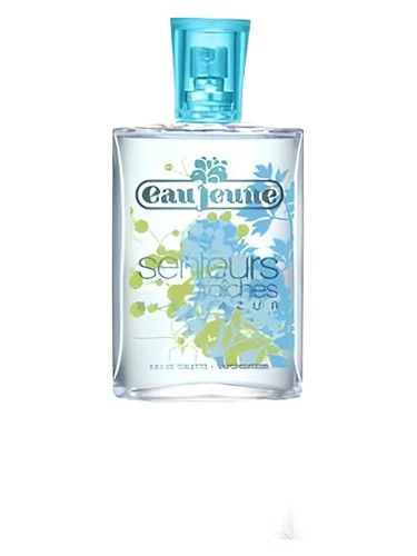 Eau Jeune Bleu Azur fragrance bottle