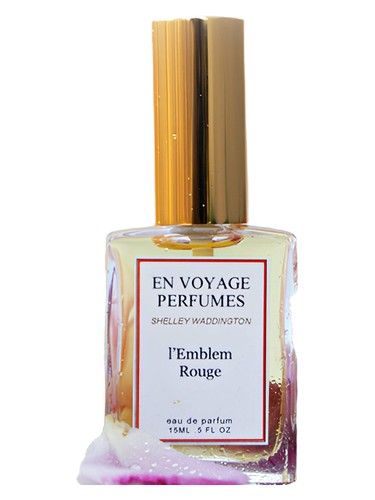 En Voyage Perfumes L’Emblem Rouge fragrance bottle