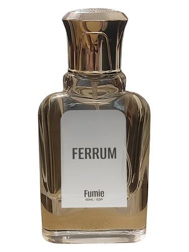 Fumie Ferrum fragrance bottle
