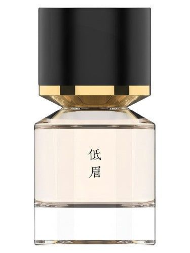Fukudo 浮香堂 Karuna 低眉 fragrance bottle